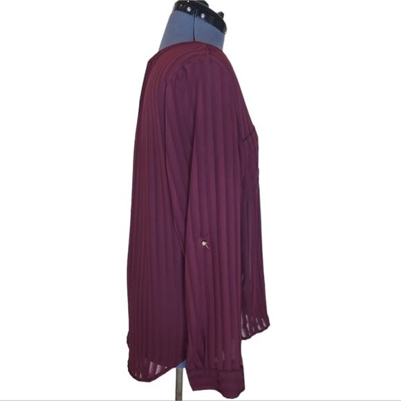 Metaphor Burgundy red semi sheer button down vertical stripe top large - Picture 3 of 10